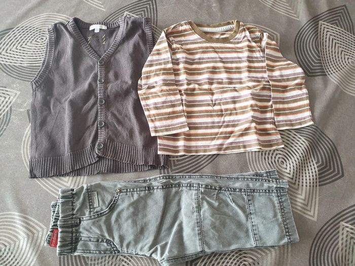 (N°9) Lot de vêtements Garçon 18 mois