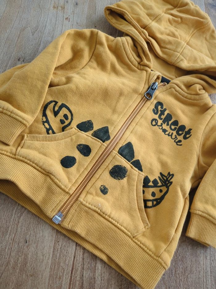 Gilet dinosaure 3mois - photo numéro 2