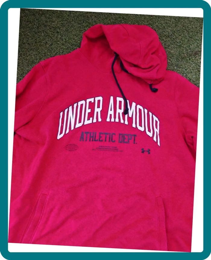 Sweat à capuche Under Armour rouge Taille M | Athletic Dept