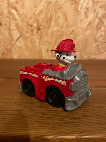 Véhicule avec Marcus de la Pat Patrouille