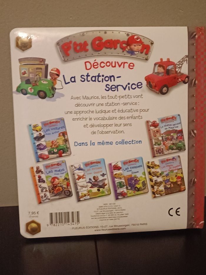 Livre "P'tit garçon, la station service de Maurice" - photo numéro 2