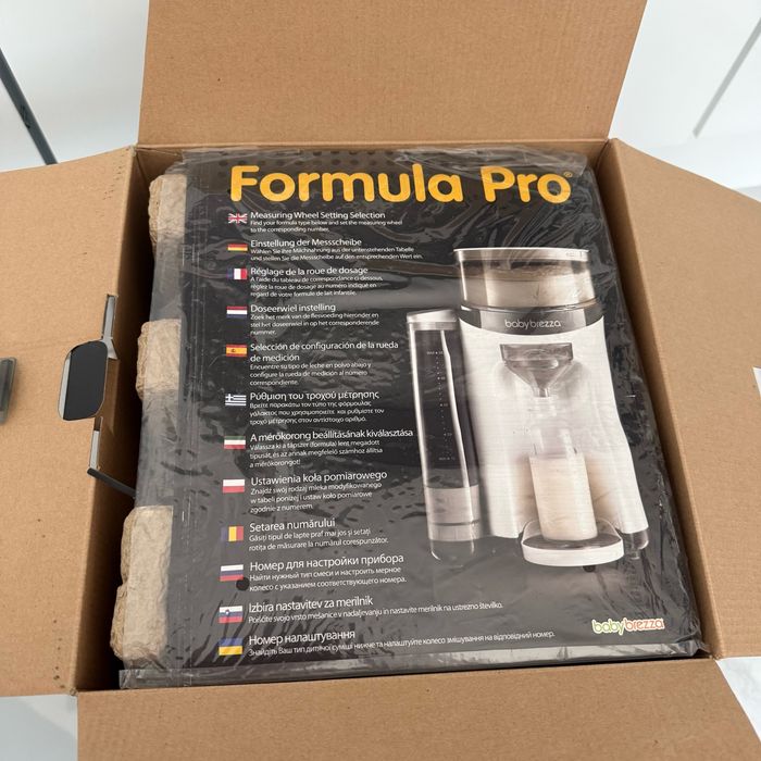 Préparateur de biberon Baby Brezza Formula Pro. Neuf, jamais déballé. - photo numéro 2