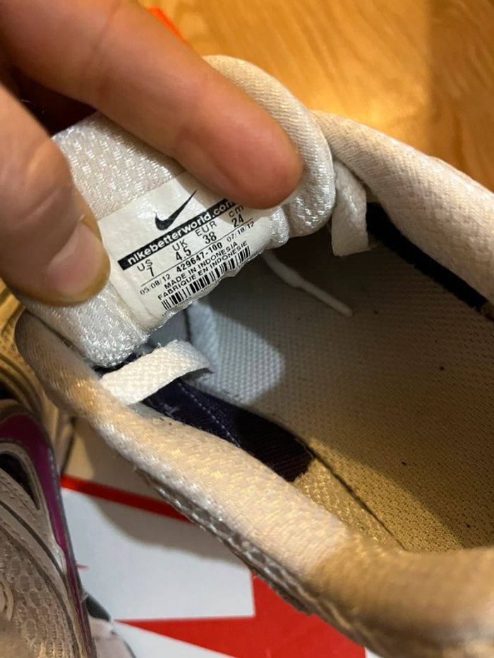 Baskets blanches Nike - photo numéro 10