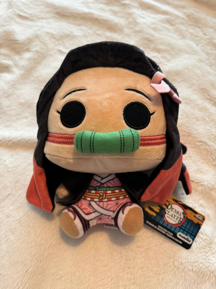 Peluche nezuko démon slayer
