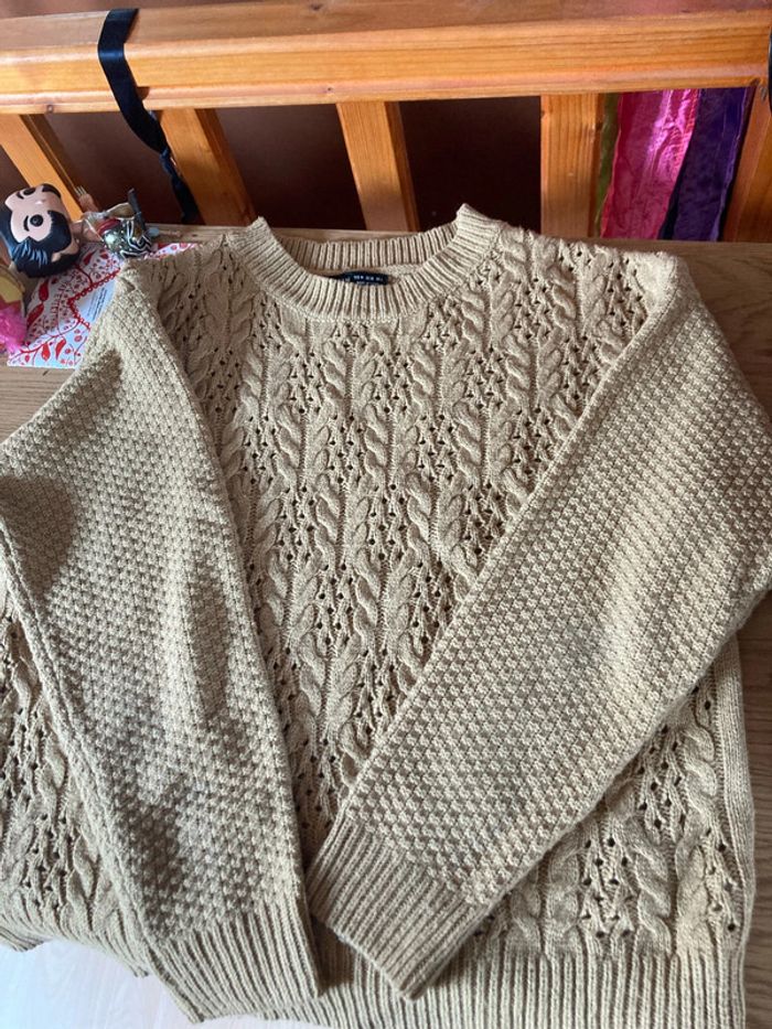Pull tricoté