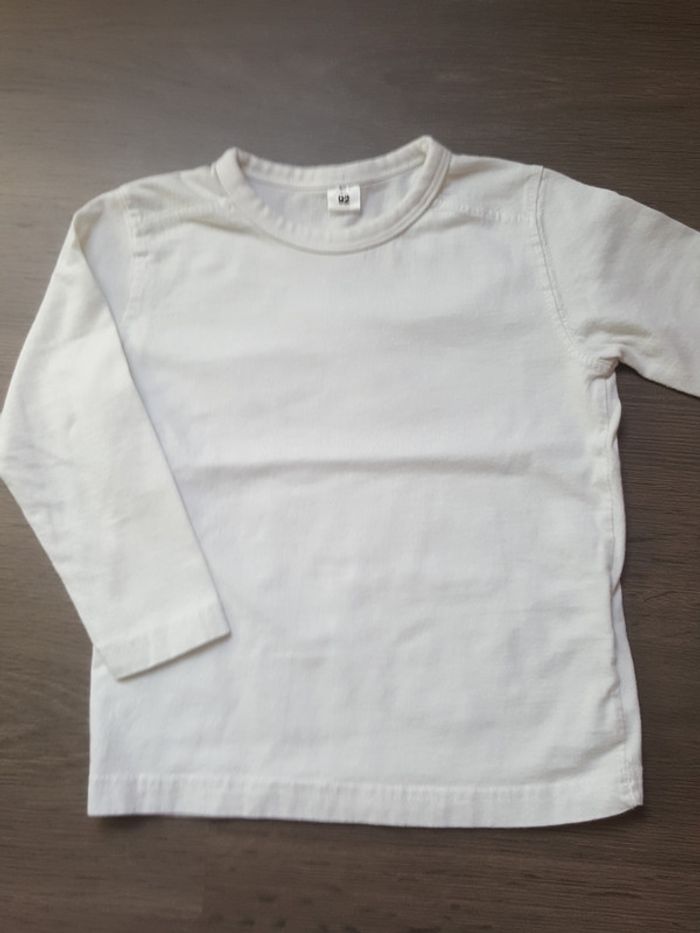 T-shirt manches longues taille 92