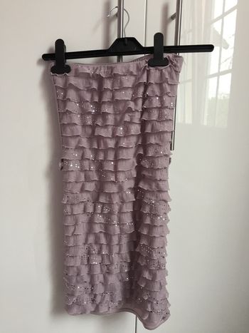 Haut rose à paillettes