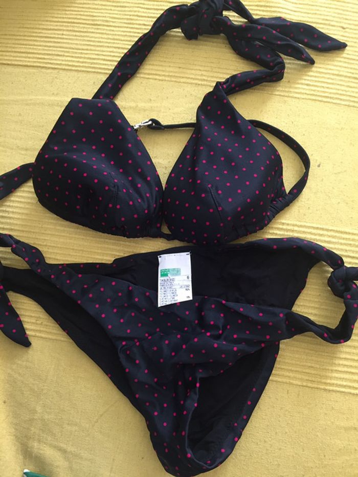 Maillot de bain NEUF Benetton taille 38