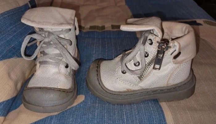 Bottines Montantes 19