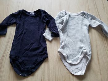 Lot de 2 bodies petit bateau