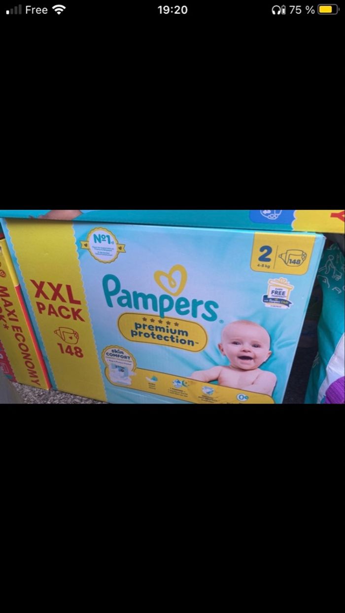 Couches Pampers