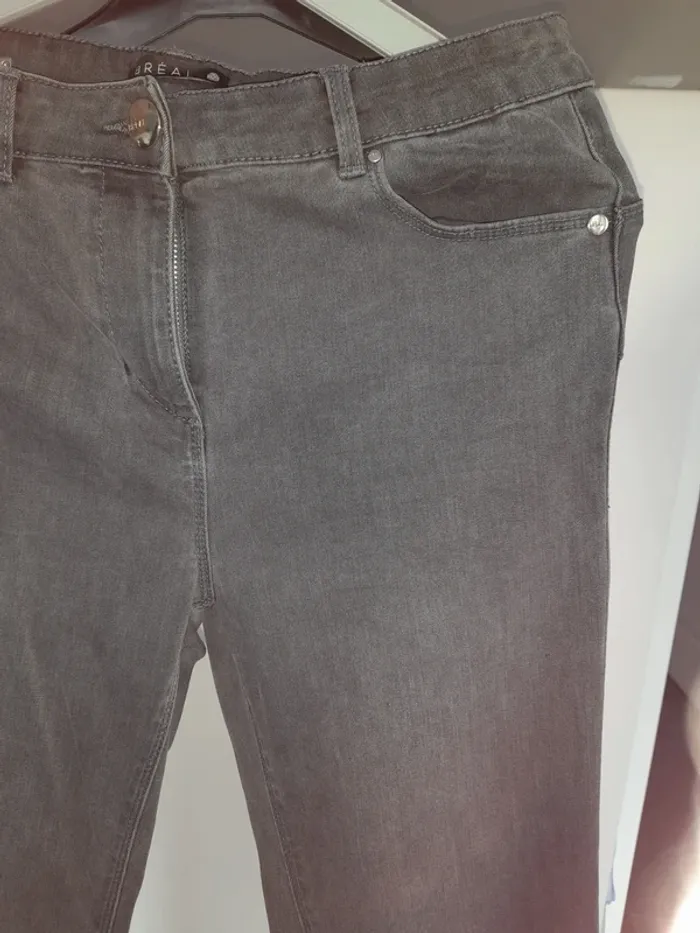 Jean slim  gris taille 40 breal - photo numéro 3