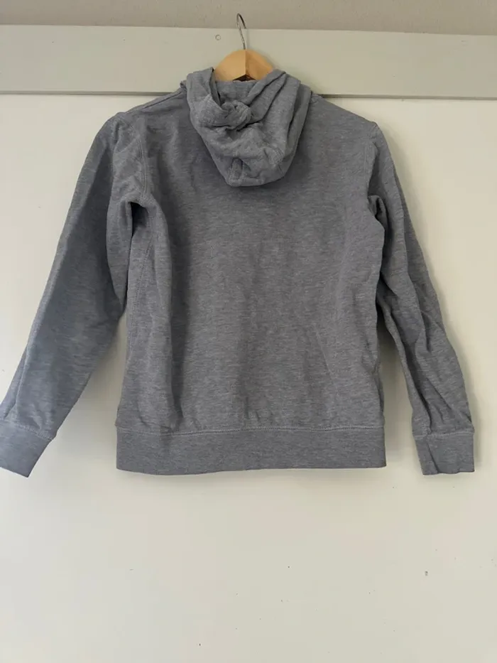 Pull capuche - photo numéro 3