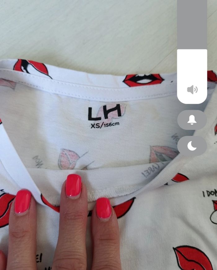 Tee shirt bouches - photo numéro 2