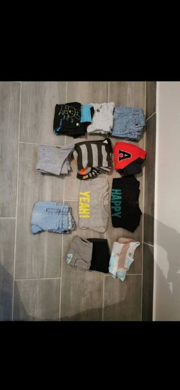 Lot vêtements 3 mois
