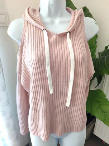 Pull épaules dénudées