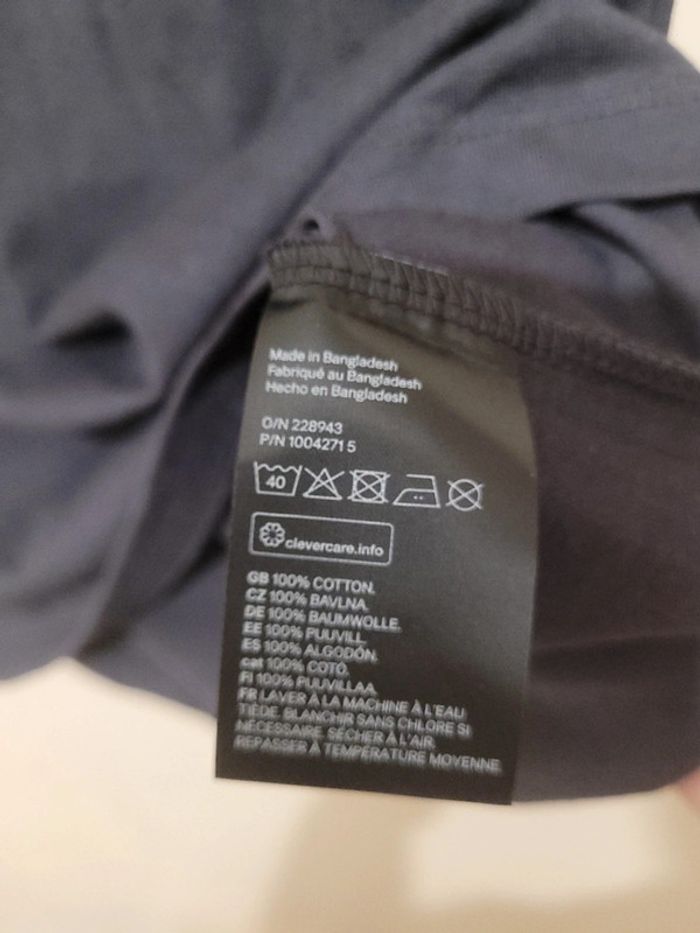 T shirt H&M taille XS - photo numéro 4
