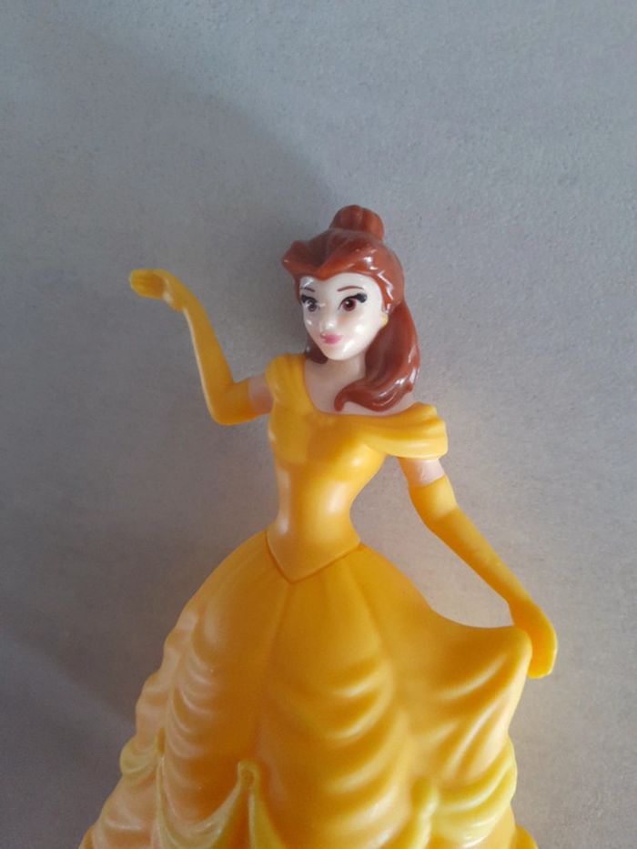 Figurine princesse Belle Disney - photo numéro 2