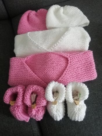 Lot naissance 1mois 6 pièces fait main neuf 