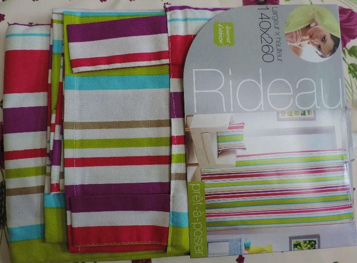 Rideau multicolore à rayures neuf