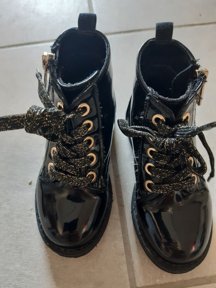 Chaussures filles pointure 24 - photo numéro 2