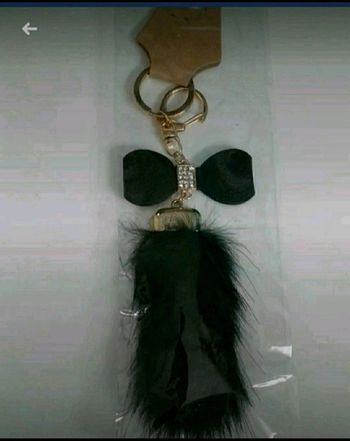 Porte clé noir strass