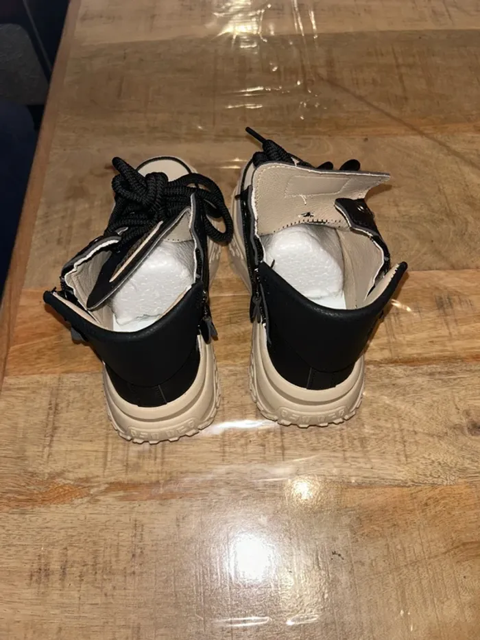 Chaussure femme/fille - photo numéro 4
