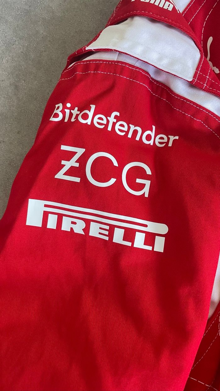Veste Ferrari Édition Limitée Monza 2025 - photo numéro 6