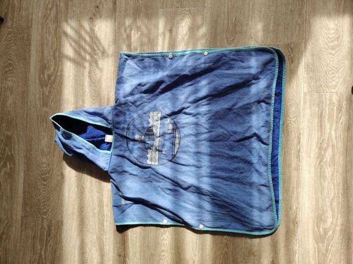 Serviette / cape de bain - photo numéro 2