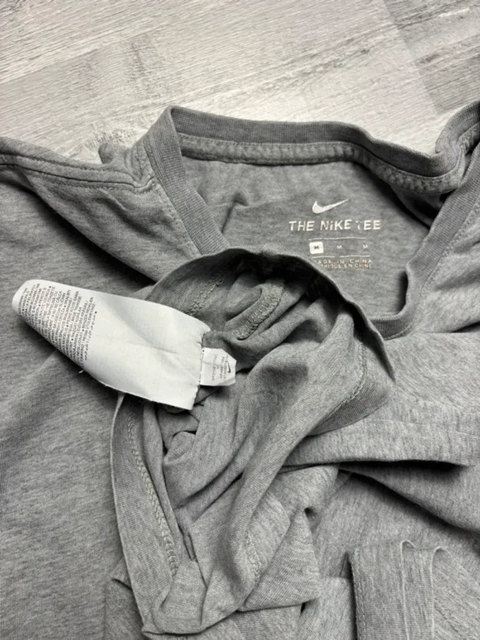 T-shirt Nike - Gris - Taille M - photo numéro 4