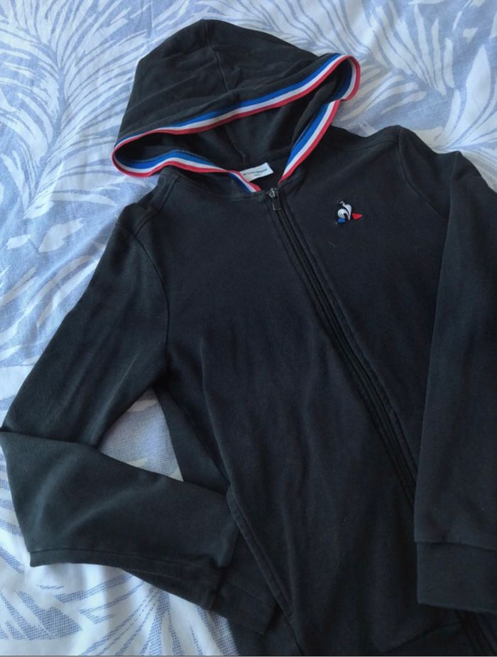 Veste légère  à capuche 12 ans