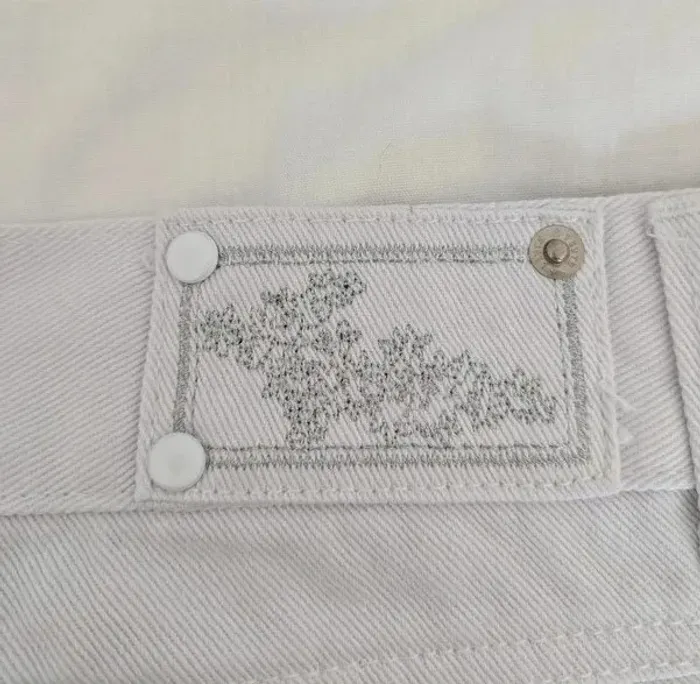Jean évasé Vintage - Sakura - taille 8 (FR36) - photo numéro 3