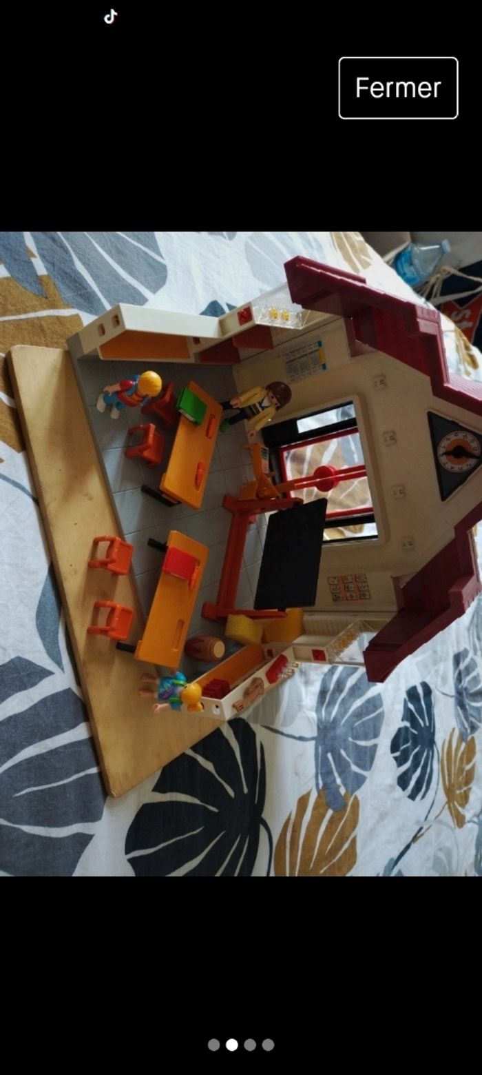 École playmobil - photo numéro 3