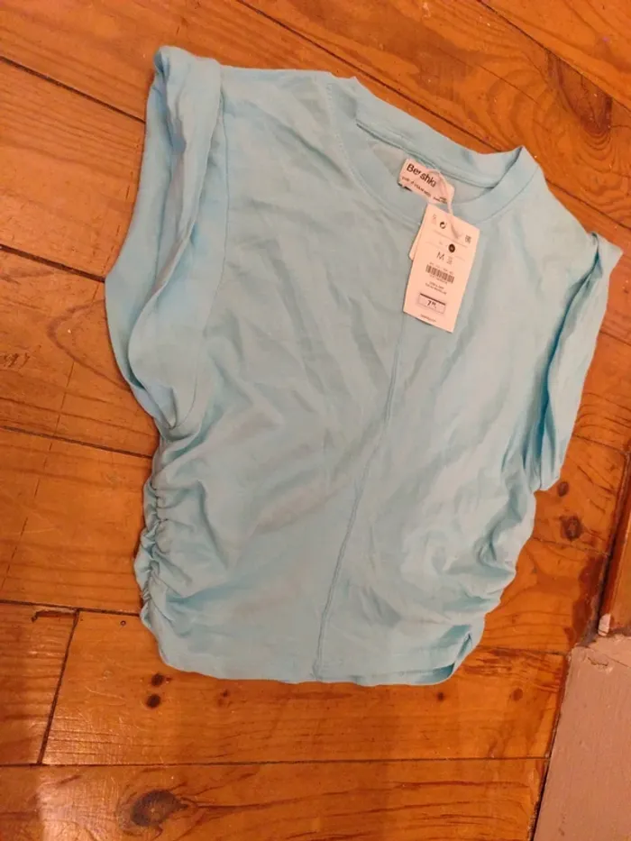 Crop top Bershka M coton turquoise neuf - photo numéro 2