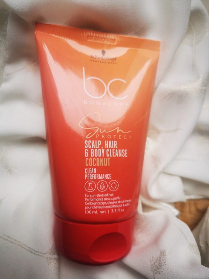 Gel lavant corps et cheveux Sun protect