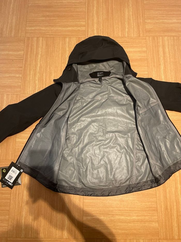Veste Arc’teryx Gore-Tex - photo numéro 4