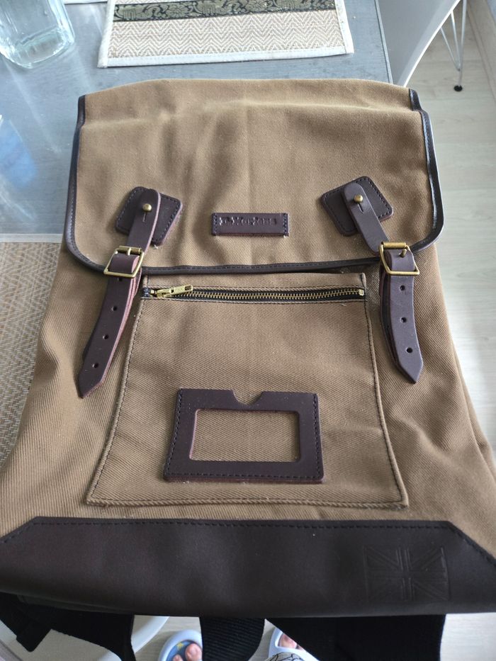Sac a dos  doc martens - photo numéro 7