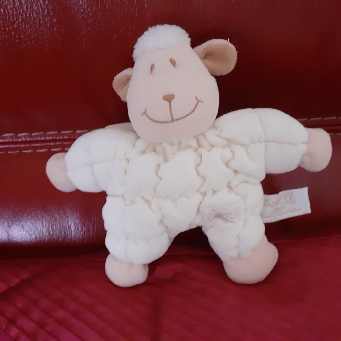 Doudou Petit Mouton avec grelot *Tiamo collection - photo numéro 2