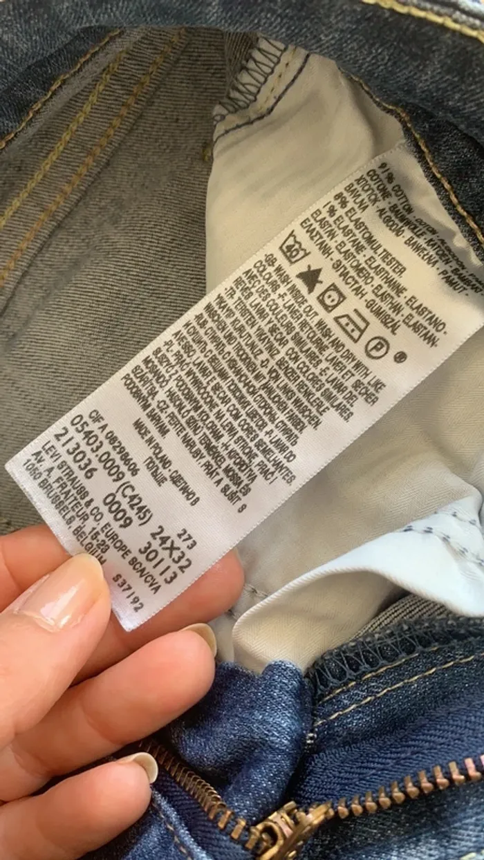 Levis 24 par 32 slim - photo numéro 3