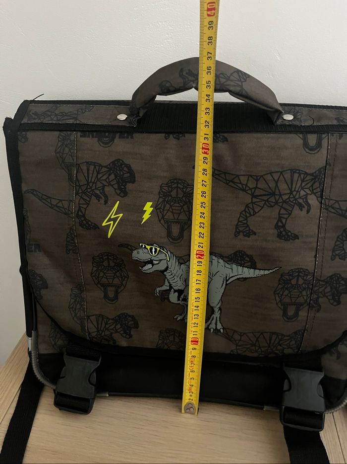 Cartable dinosaure - photo numéro 6