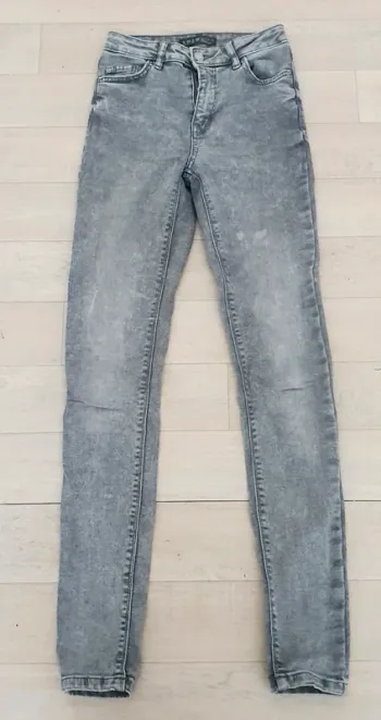 Jean gris délavé 34