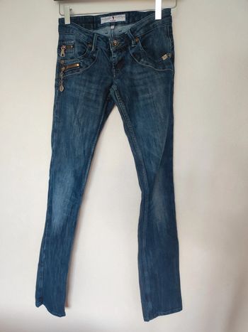 Jean Freeman  W26