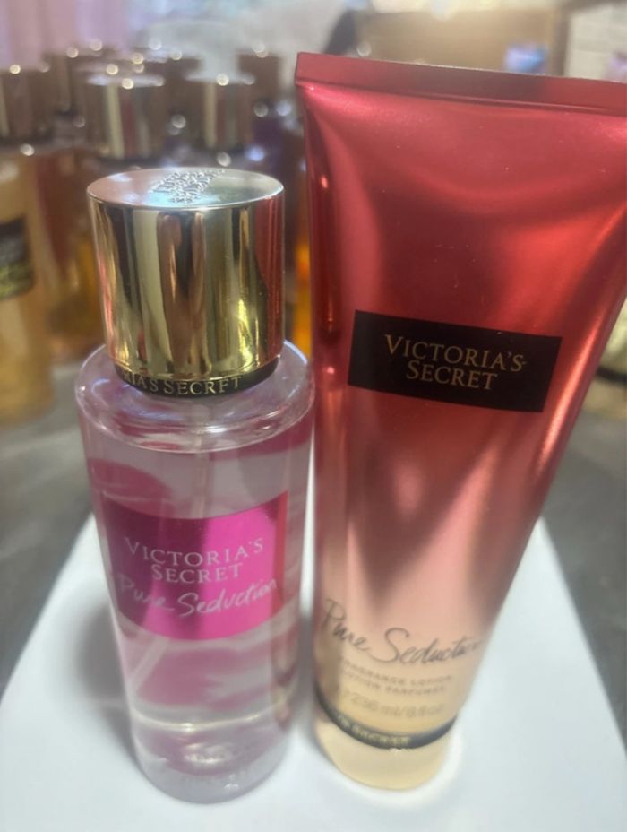 Ensemble crème et brume Victoria ´s secret Pure Séduction - photo numéro 2