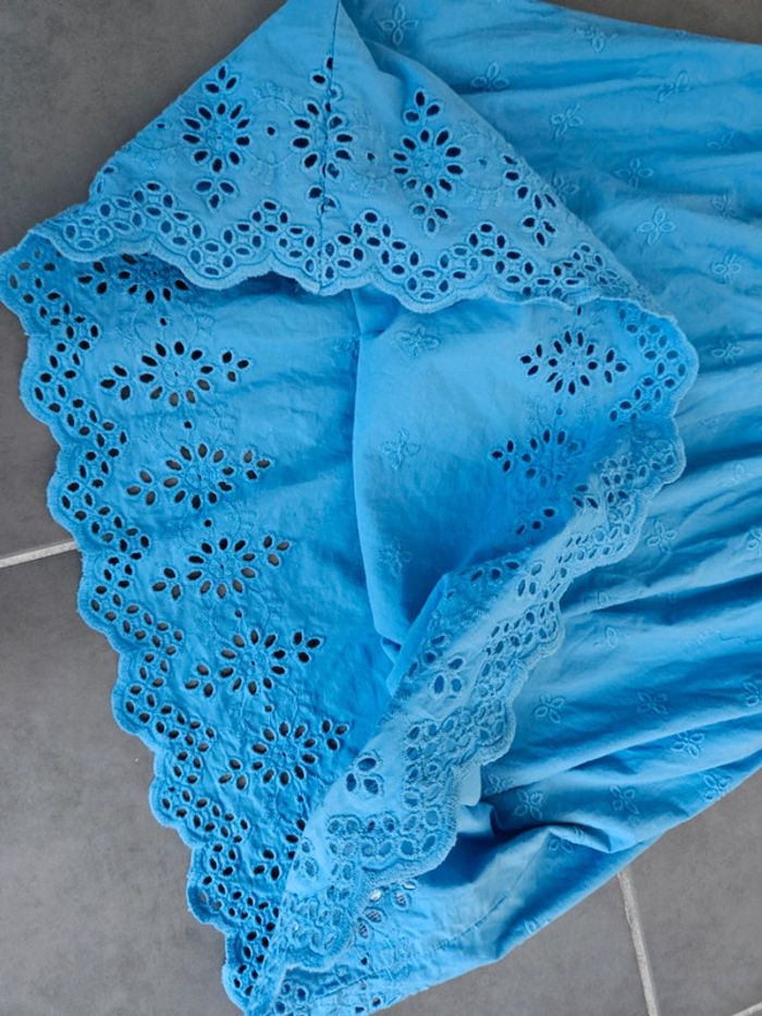 Robe Primark, taille 6-7 ans(122cm), portée 2-3 fois, Vraiment Comme Neuve - photo numéro 7