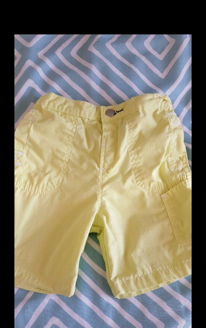 Short jaune fluo 18/24mois
