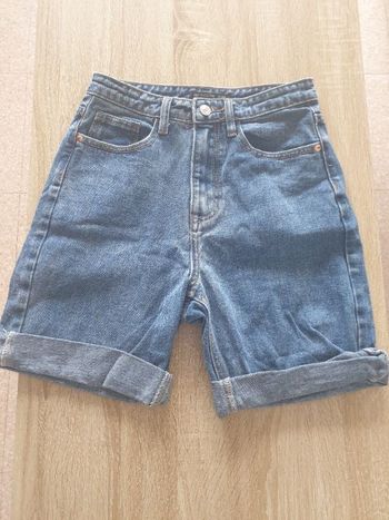 Short en jean Mom