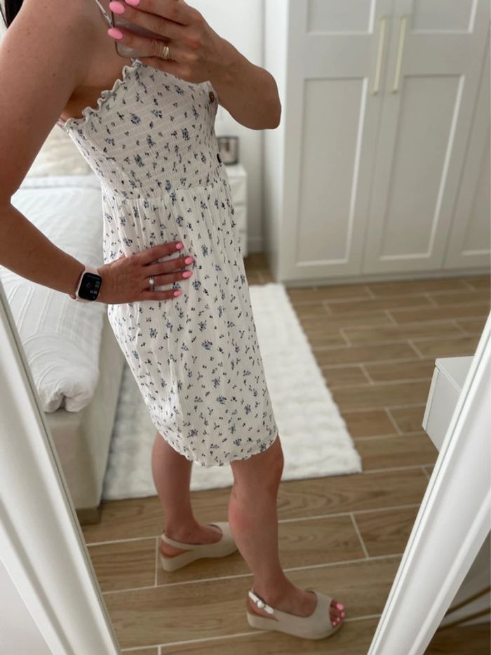 Robe fleuri blanc/ bleu taille 36 - photo numéro 3