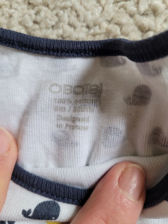 2 bodies Obaïbi 6mois - photo numéro 2