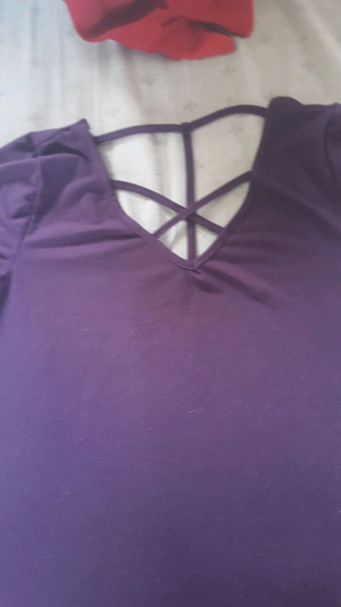Tshirt violet - photo numéro 2