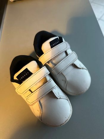 Basket enfant taille 23